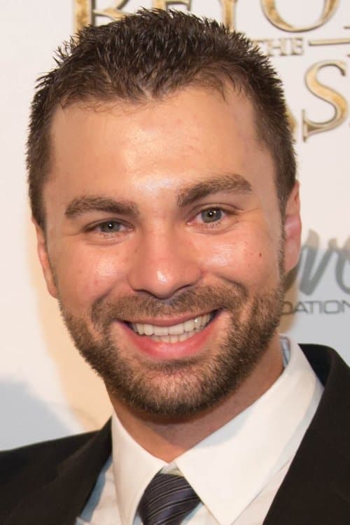Photo of Aaron Burns