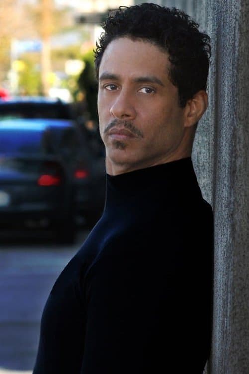 Adolfo Quinones image