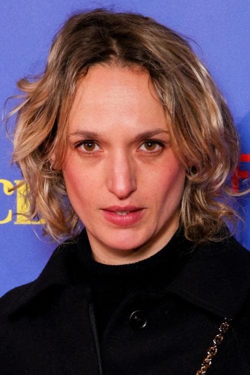 Agathe Rousselle image