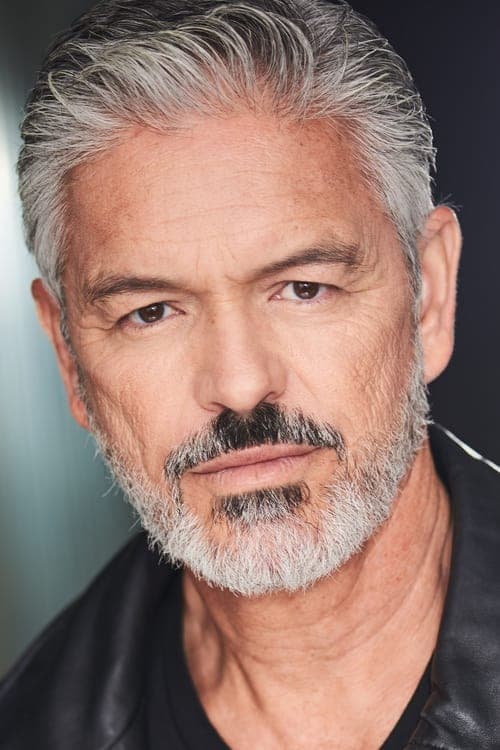 Alejandro De Hoyos image