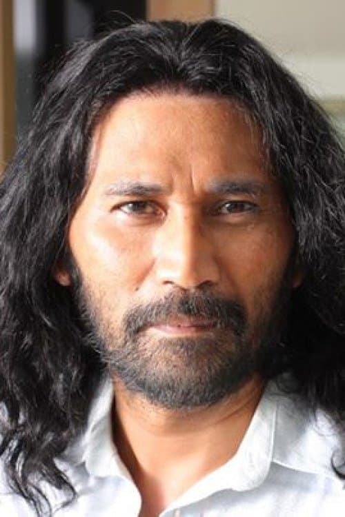 Alex Komang image