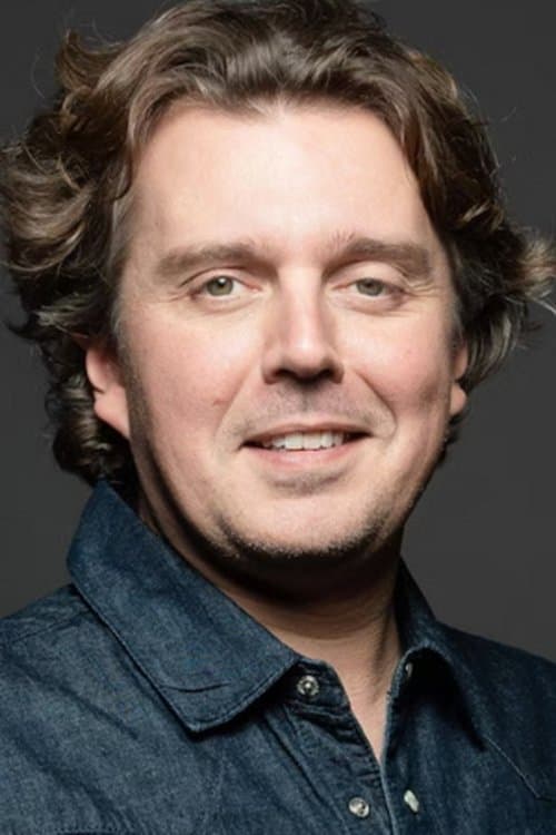 Alex Vizorek image
