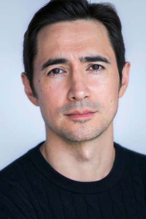 Alex Wyndham image