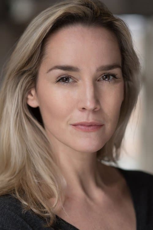 Alice Coulthard image