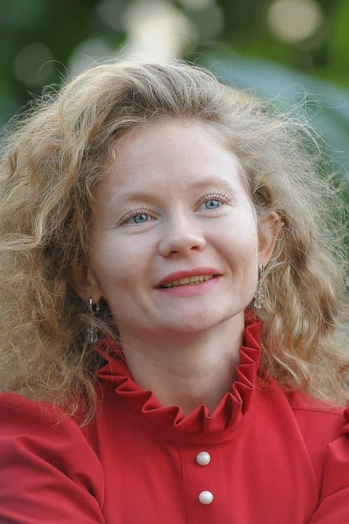 Alisa Oleynik image