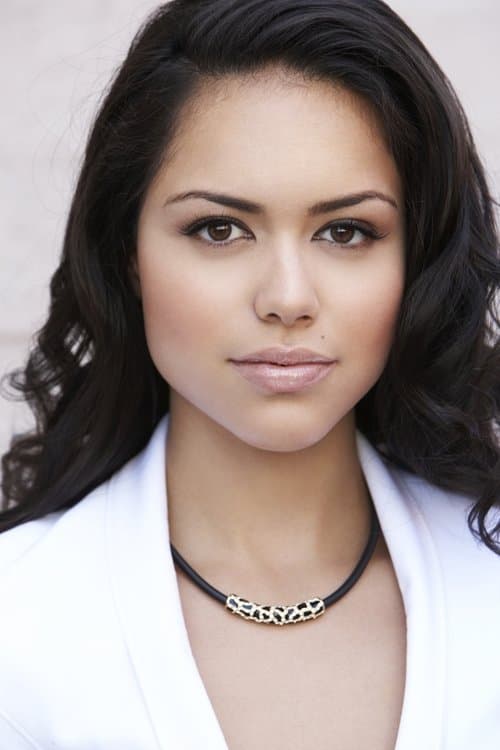 Alyssa Diaz image