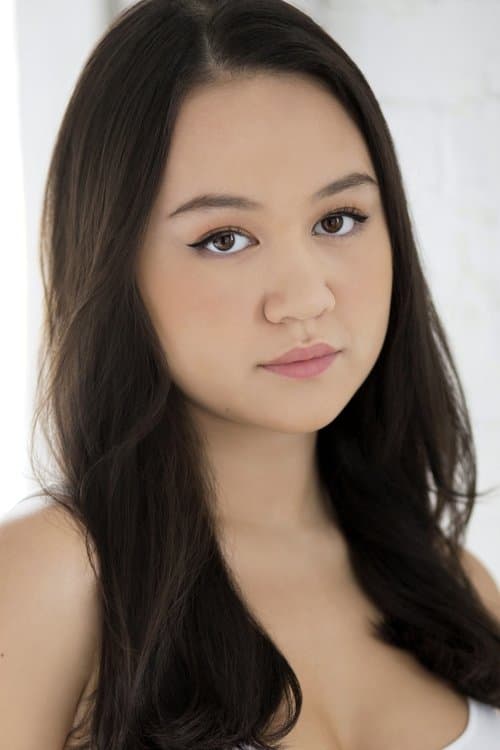 Amalia Yoo image