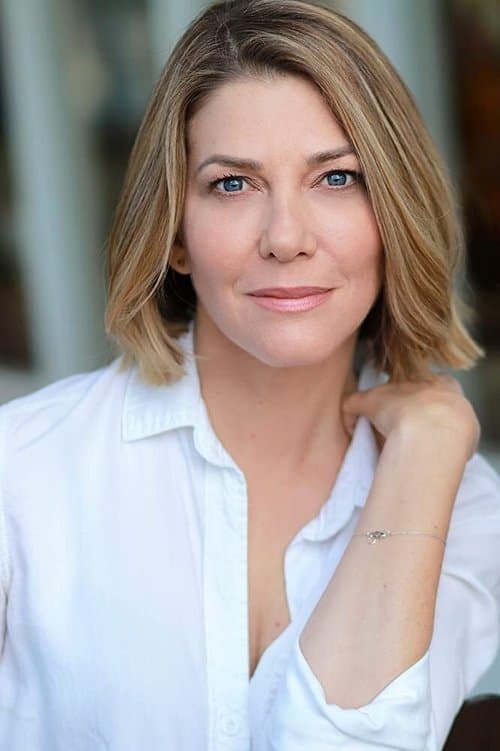 Amy Stewart image