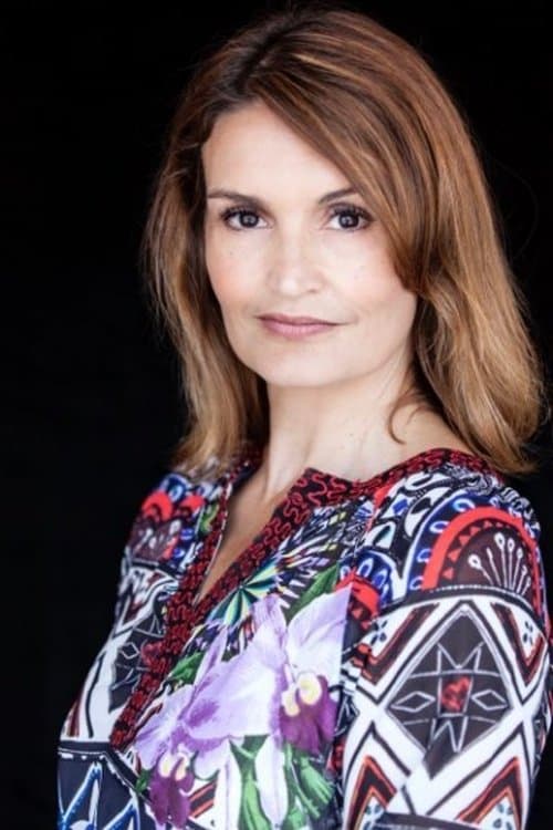 Ana Alarcon image