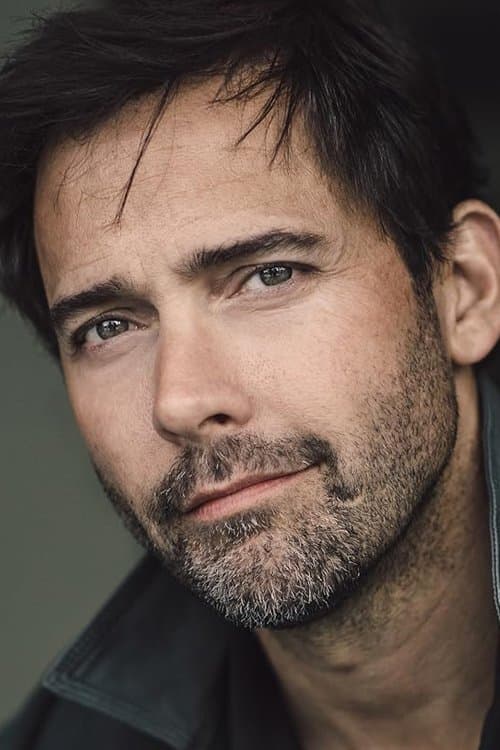Andrew Bowen image