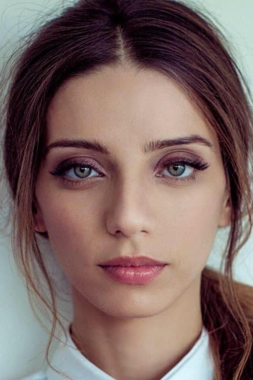 Angela Sarafyan image