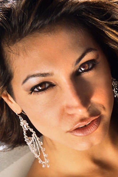 Angela Taylor image