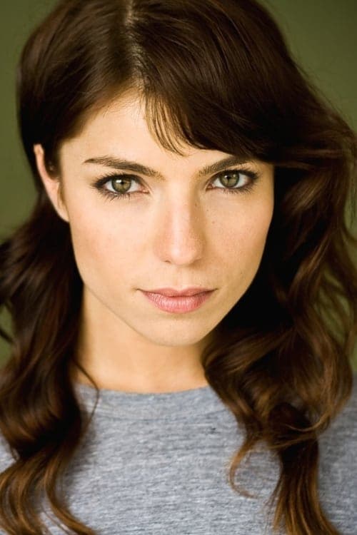 Angela Trimbur image