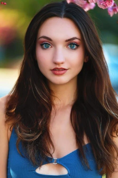 Angelina David image