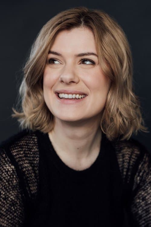 Anna Maguire image