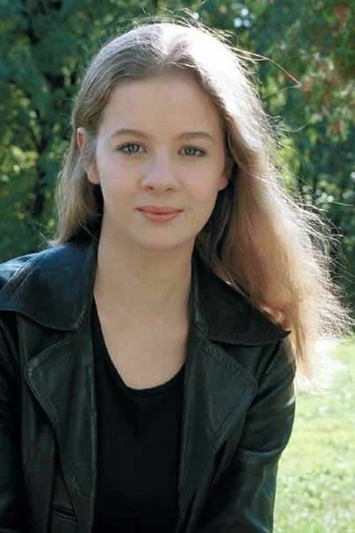 Anna Powierza image