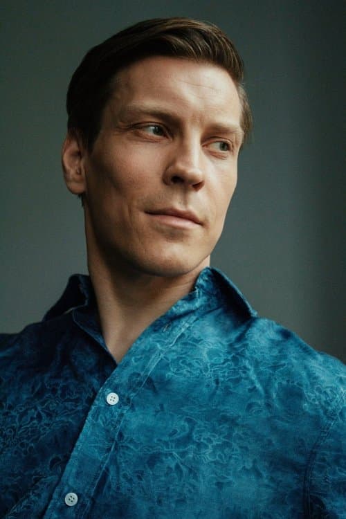 Antti Holma image