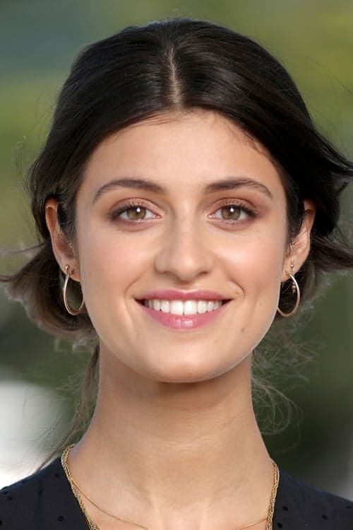 Anya Chalotra image