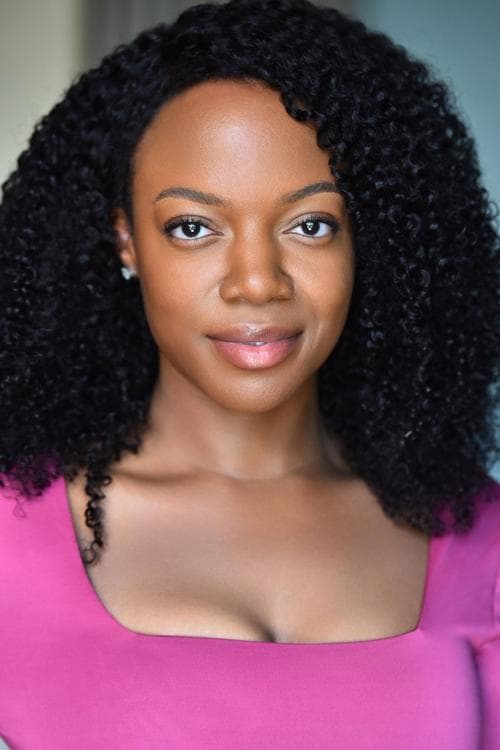 April Mae Davis image