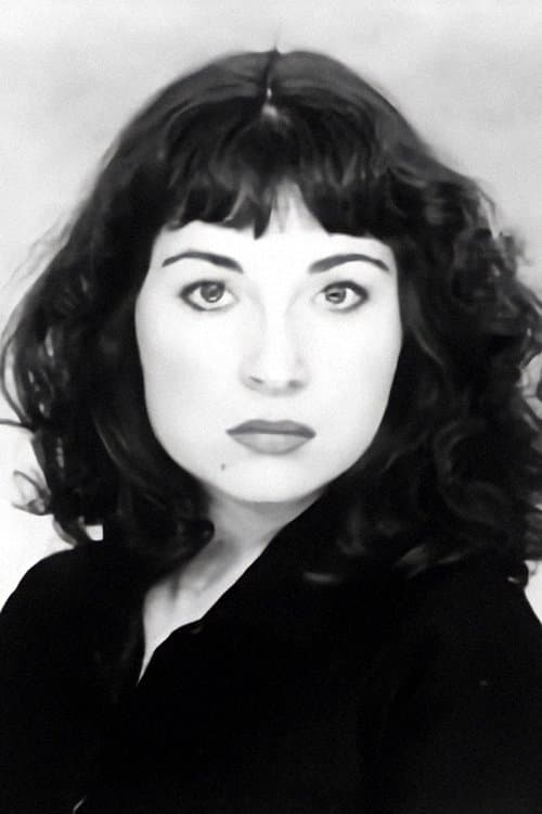 Ariauna Albright image