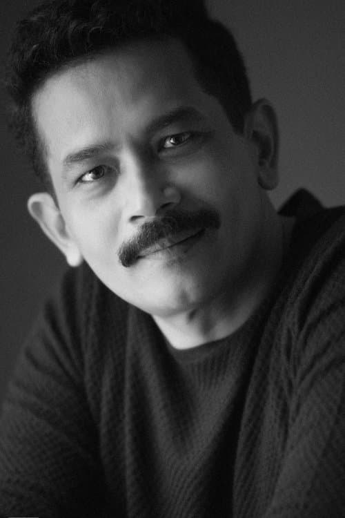 Atul Kulkarni image