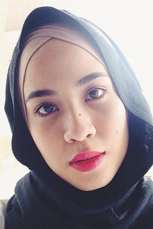Bella Dally image