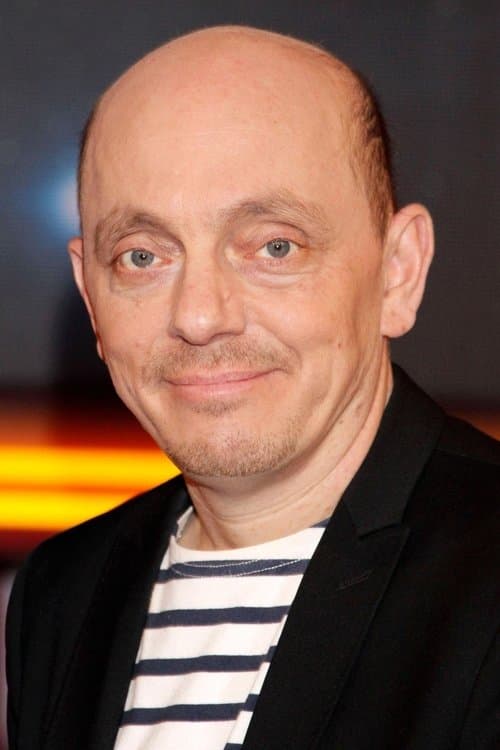 Bernhard Hoëcker image
