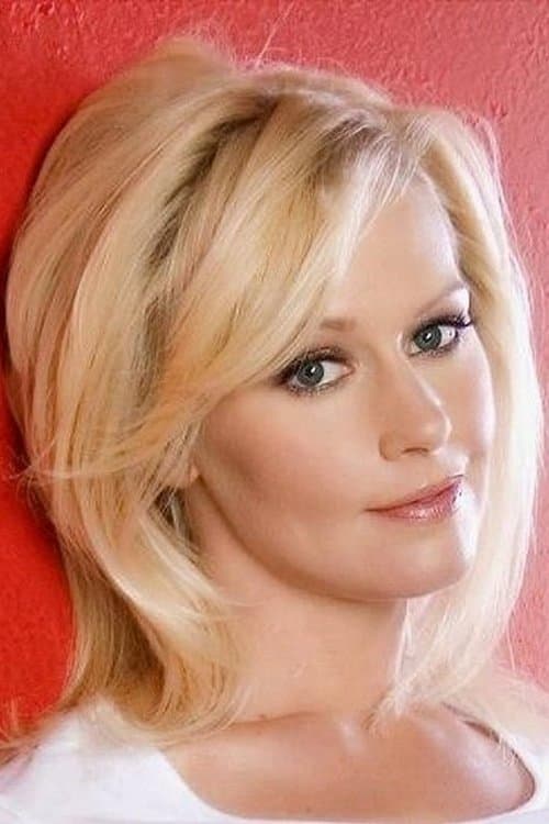 Beverly Lynne image
