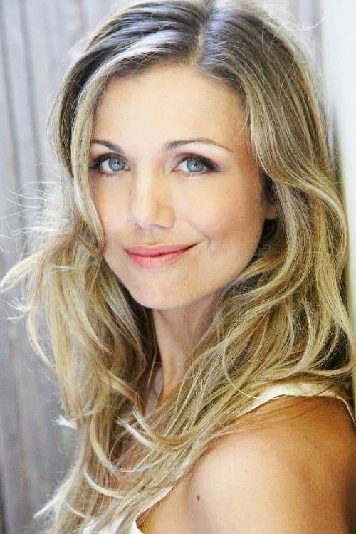 Bridie Carter image