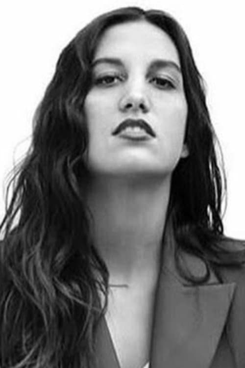 Camila Bertone image