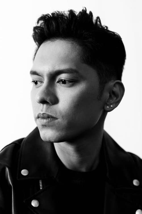 Carlo Aquino image