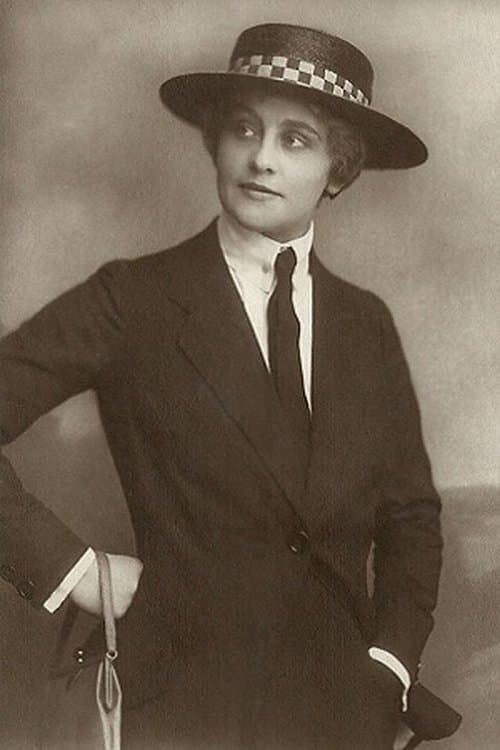 Carola Toelle image