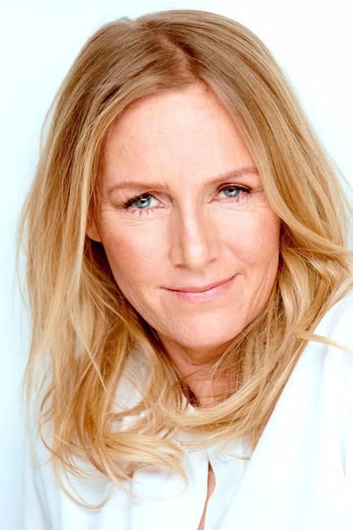 Carolin Fink image