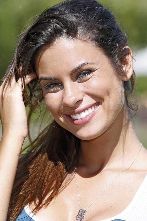 Carolina Loureiro image