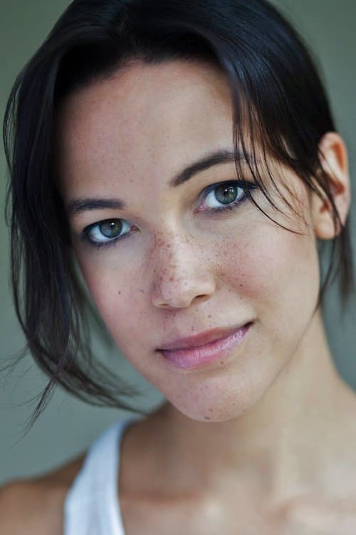 Caroline Ford image