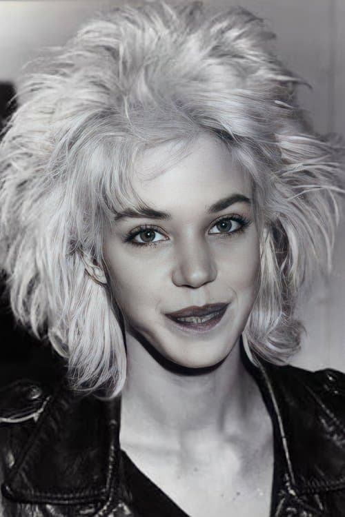 Carrie Hamilton image