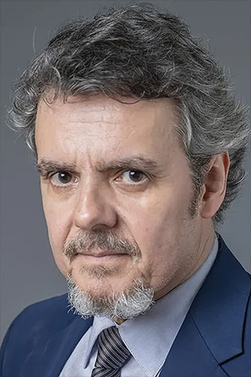 Cássio Gabus Mendes image