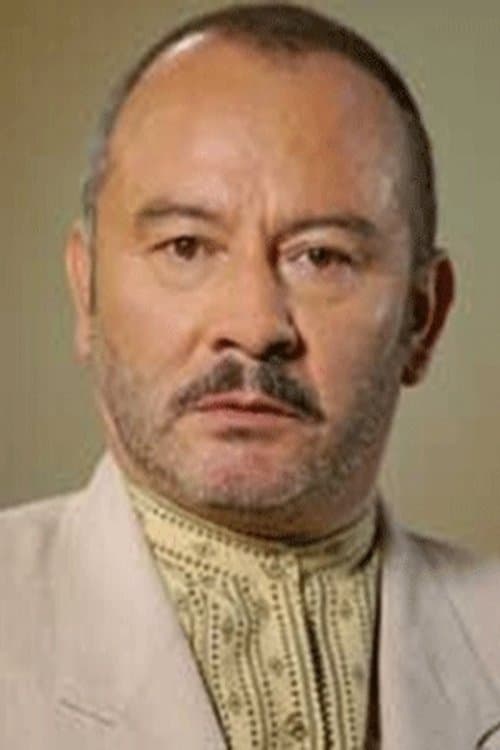 César Mora image