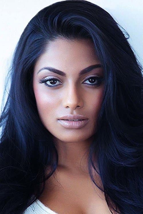 Chandrika Ravi image