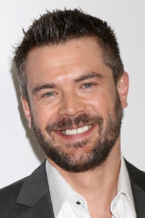 Charlie Weber image
