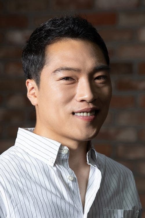 Choi Young-woo image