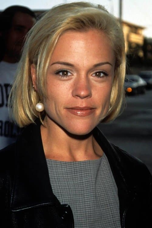 Christine Elise image