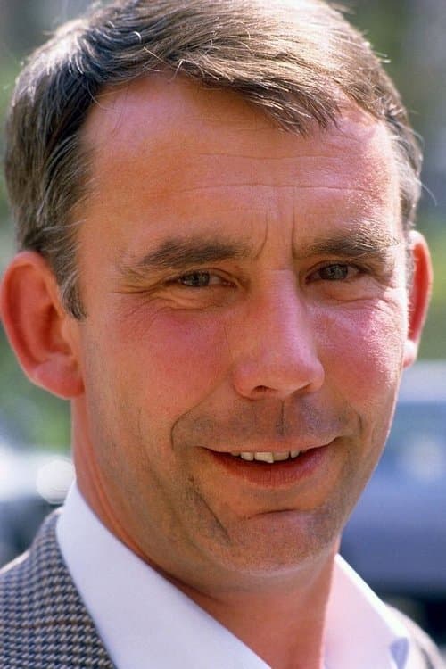 Christopher Beeny image