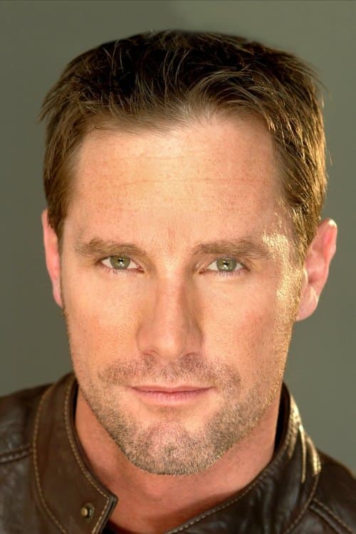 Christopher Stapleton image
