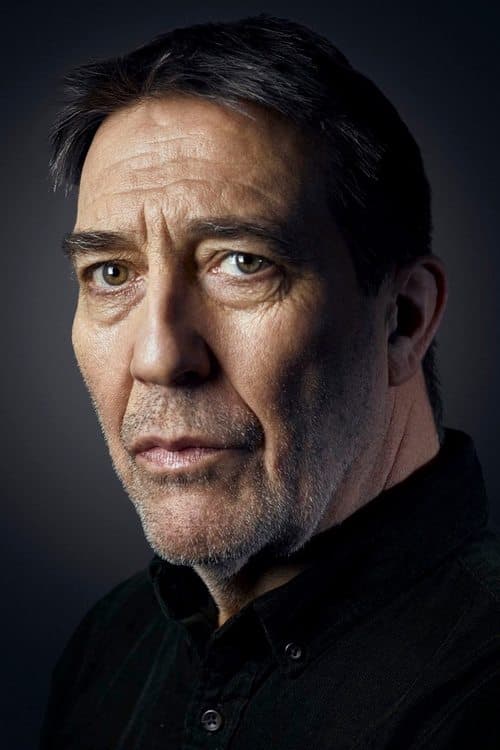 Ciarán Hinds image