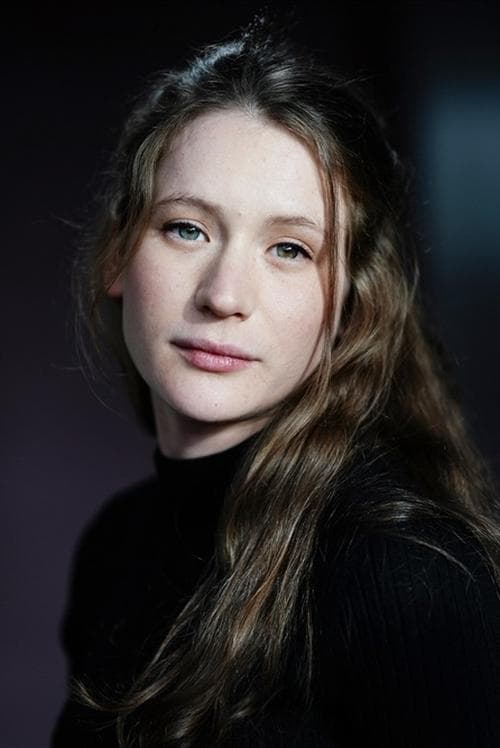 Claire Duburcq image