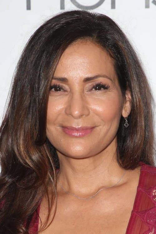 Constance Marie image