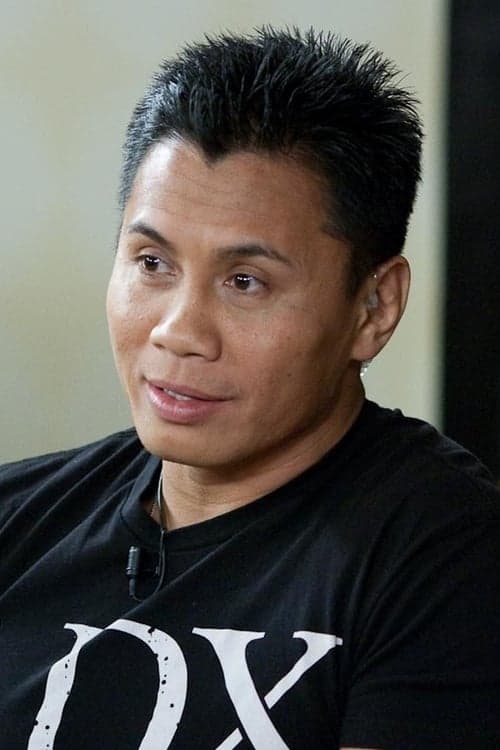 Cung Le image