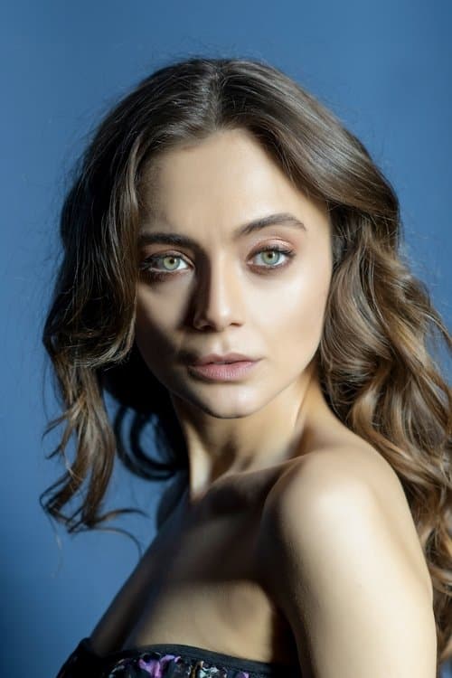 Damla Sönmez image