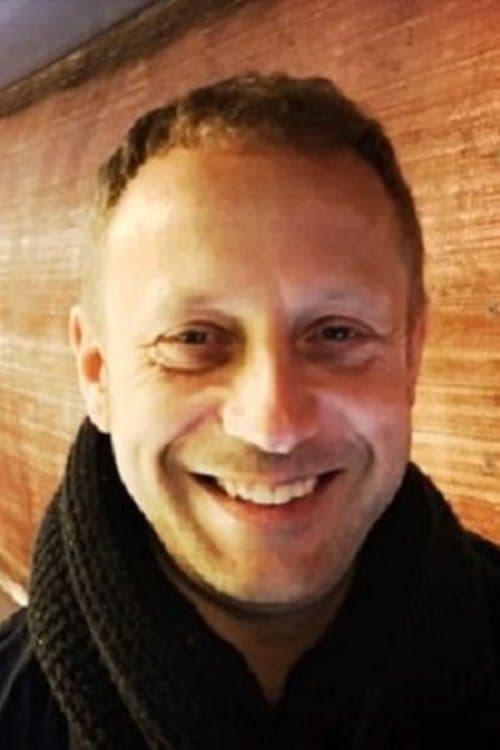 Photo of Damon Thomas